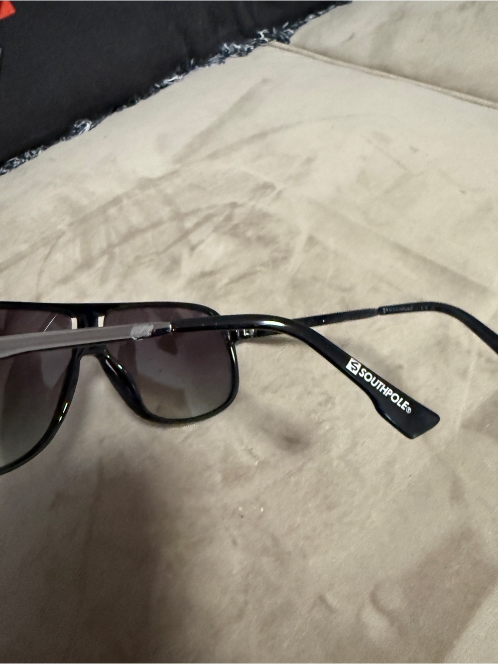 Vintage Men’s South Pole Black Oversized Shield Sunglasses - Picture 2 of 3
